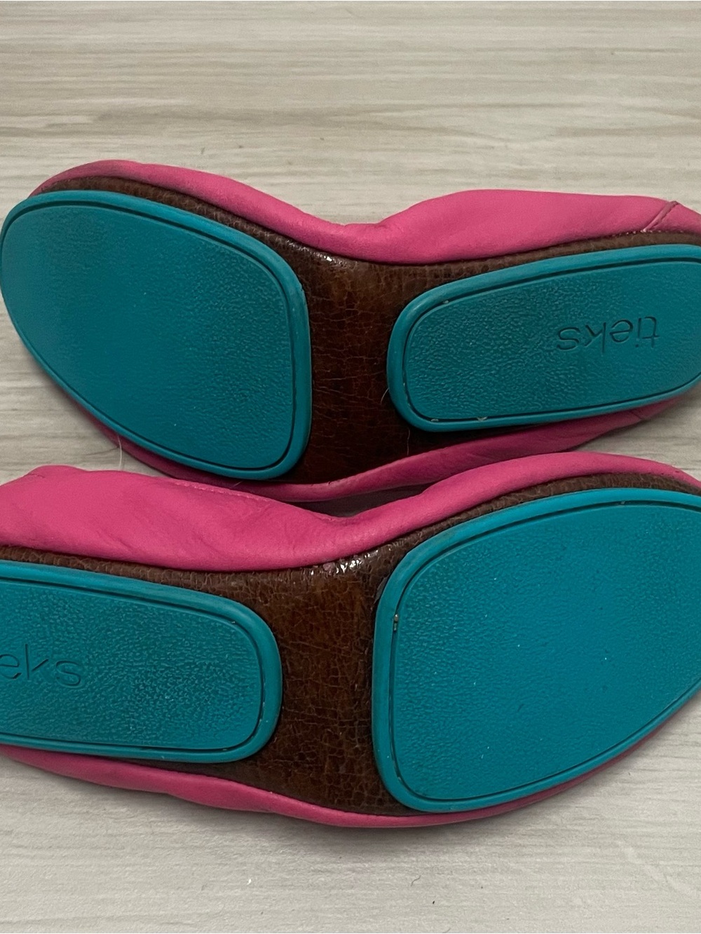 Tieks Pink Leather Ballet Flats with Teal Sole Pads